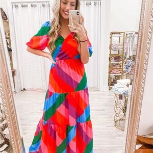 NWT stunning Jess Lea maxi dress colorful abstract ruffles puff sleeve vacation